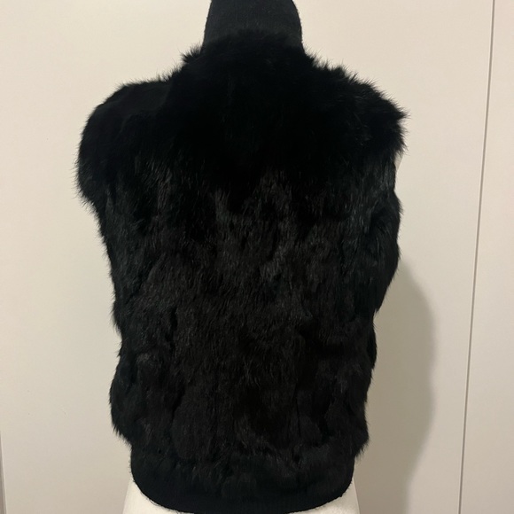 VINTAGE - BLACK FOX FUR VEST - Picture 5 of 7